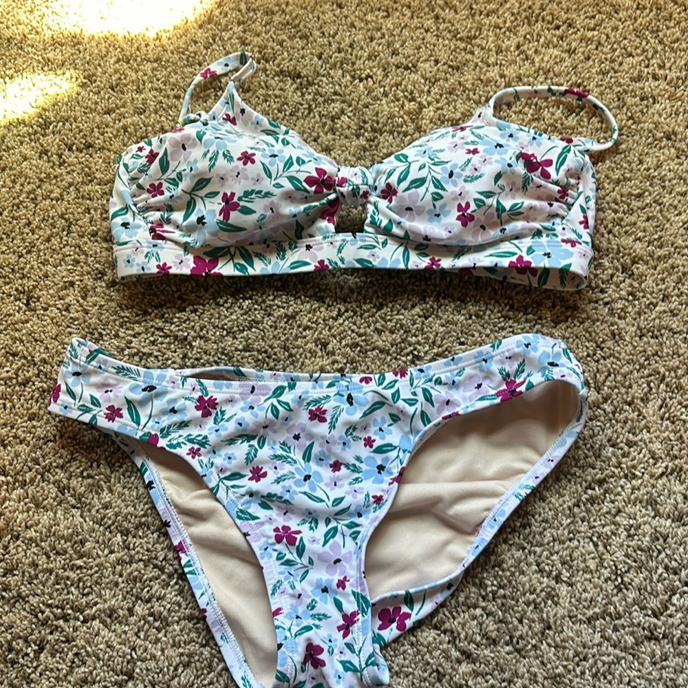 Bathing suit Floral pair. Kona Sol Small.
